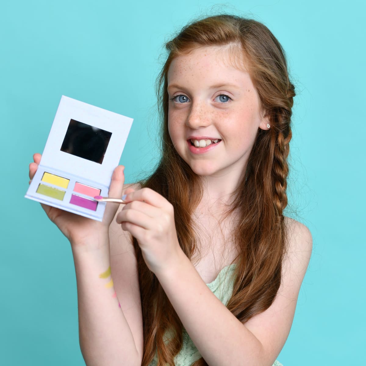 Miss Nella - Candy Eye and Cheek 4-Piece Palette